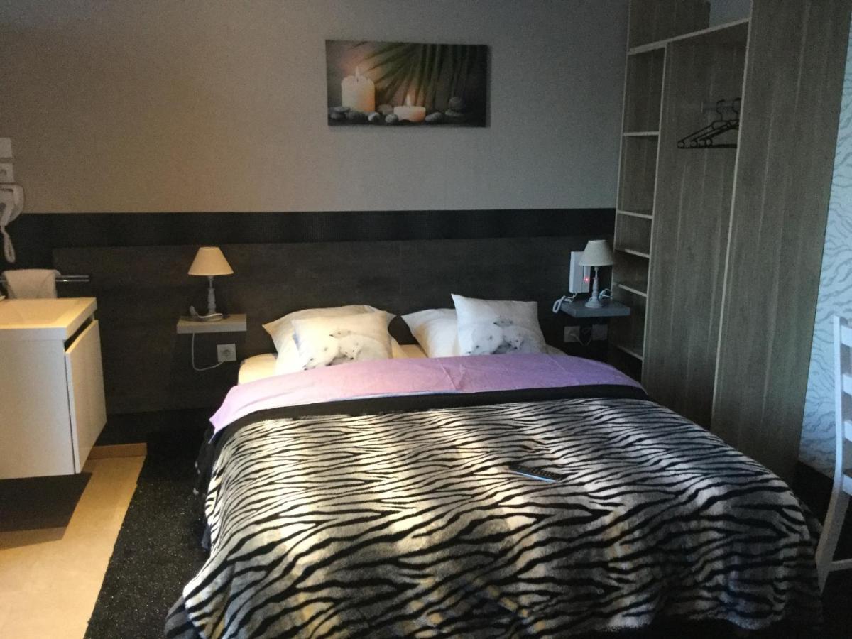 Hotel Le Kamelia แซลส์ล ภายนอก รูปภาพ